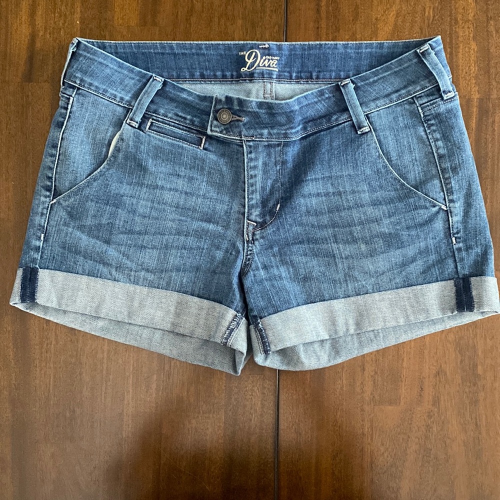 Old Navy “The Diva” denim shorts